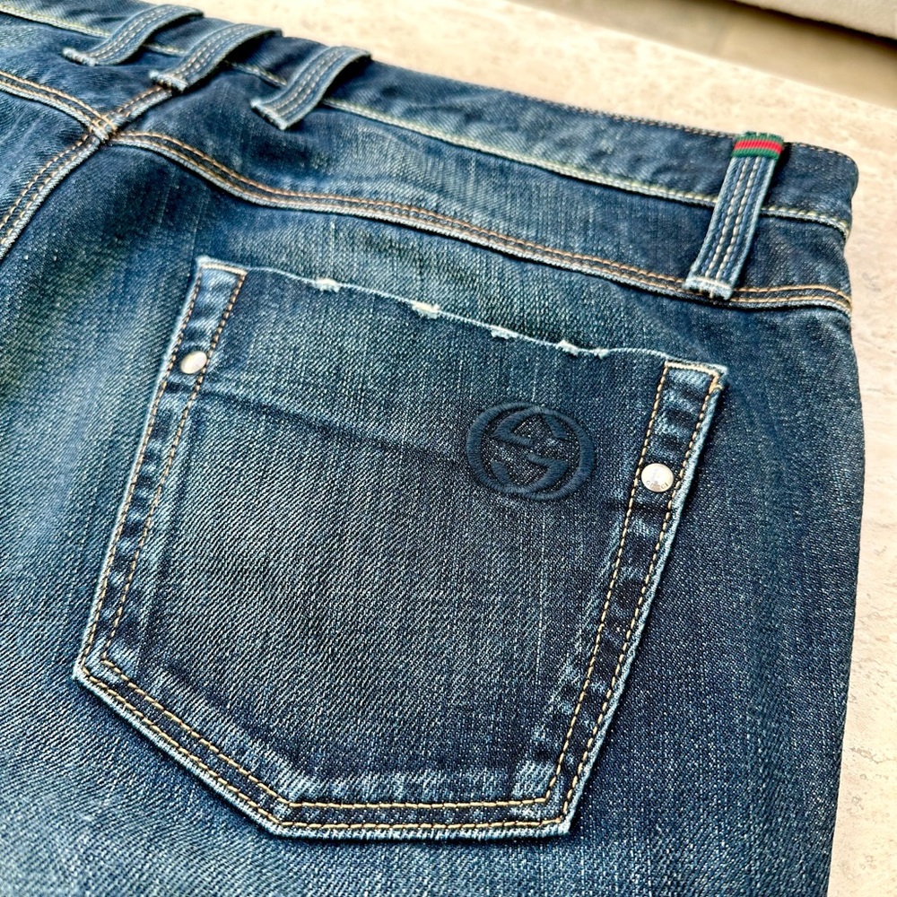 Incredible Gucci Denim with Gucci “G” Logo! Sz 32